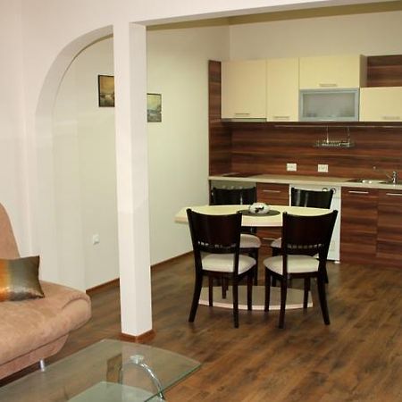 Diva Apartment Varna Esterno foto